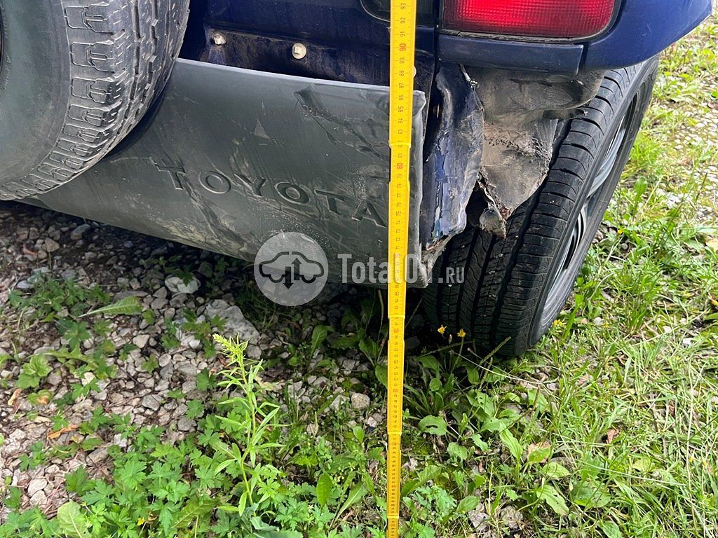 Фото Toyota RAV4 16