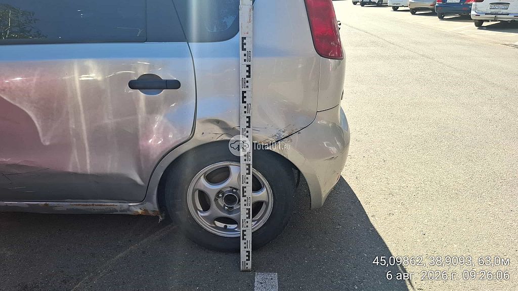 Фото Nissan Note 4