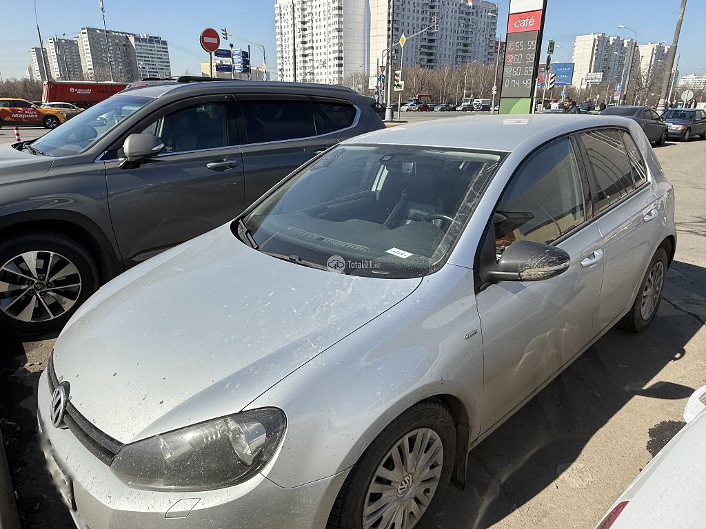 Фото Volkswagen Golf 56