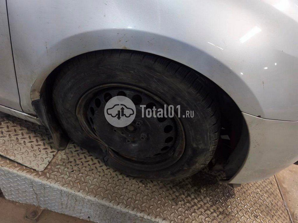 Фото Volkswagen Golf 86
