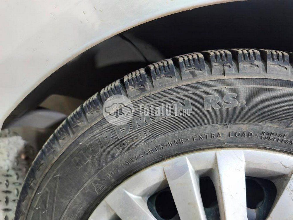 Фото Volkswagen Golf 98