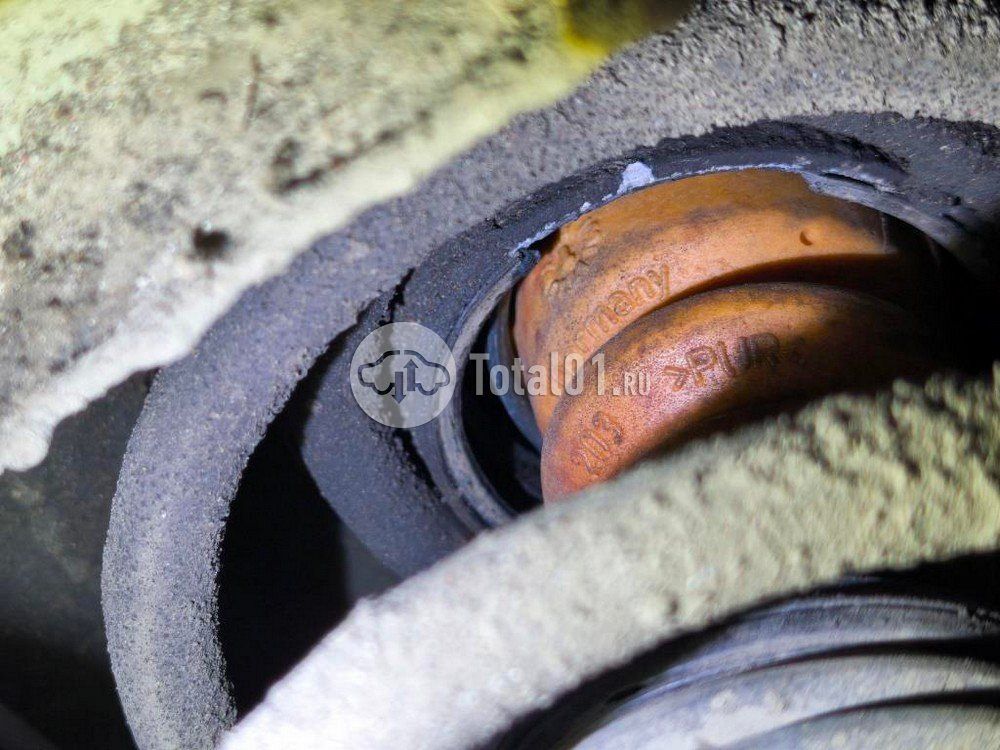 Фото Volkswagen Golf 256