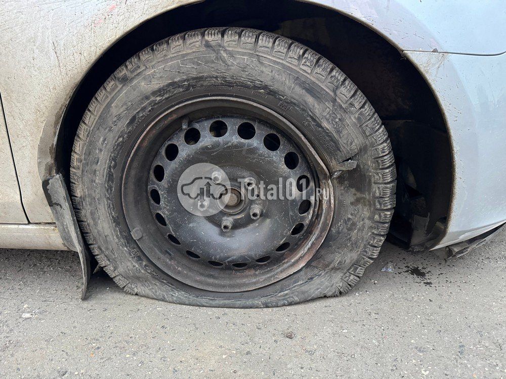 Фото Volkswagen Golf 288