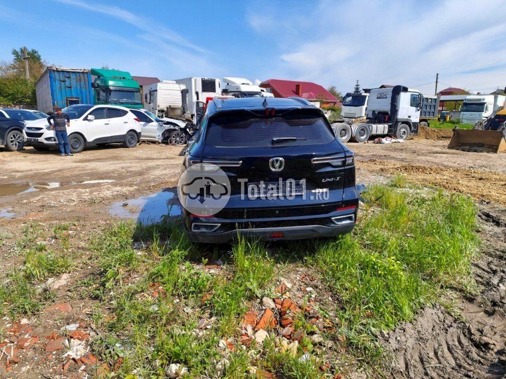 Фото Changan UNI-S 42