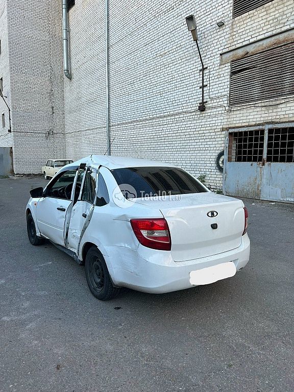 Фото ВАЗ (LADA) Granta 6