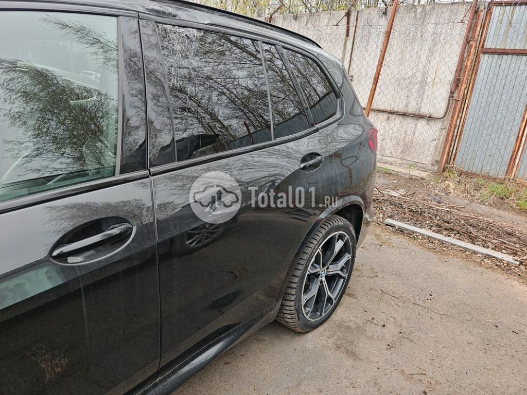 Фото BMW X5 90