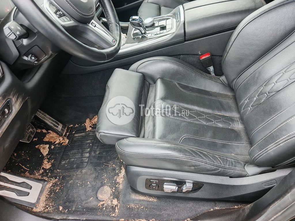 Фото BMW X5 130