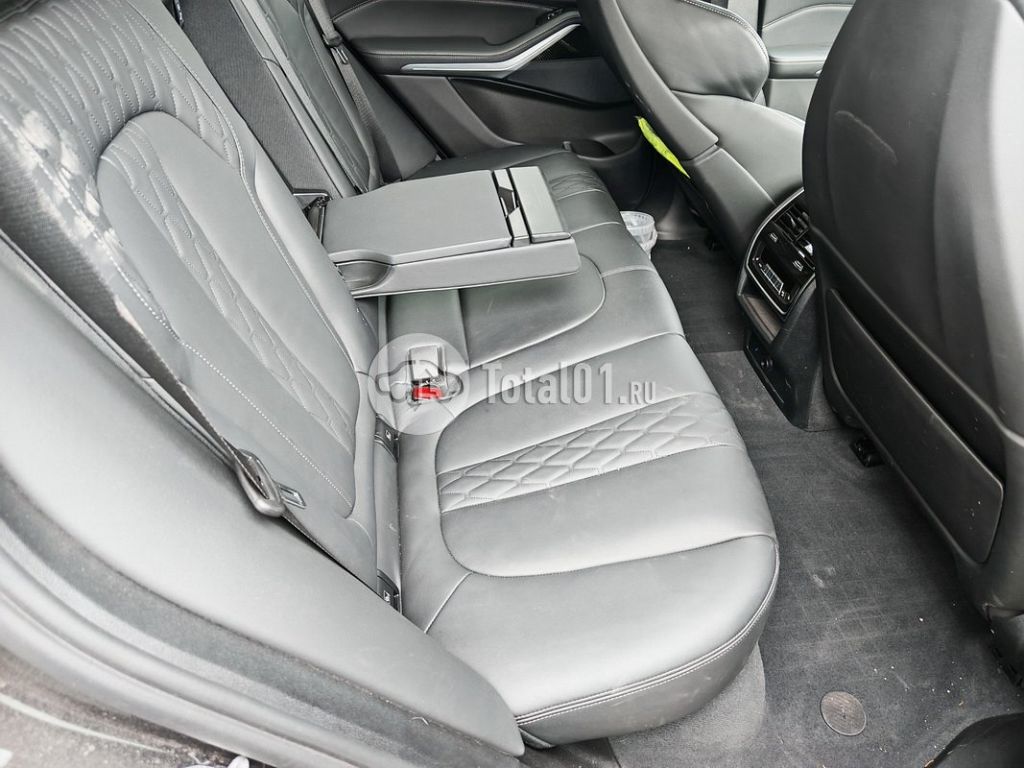 Фото BMW X5 180