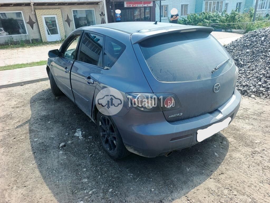 Фото Mazda 3 8