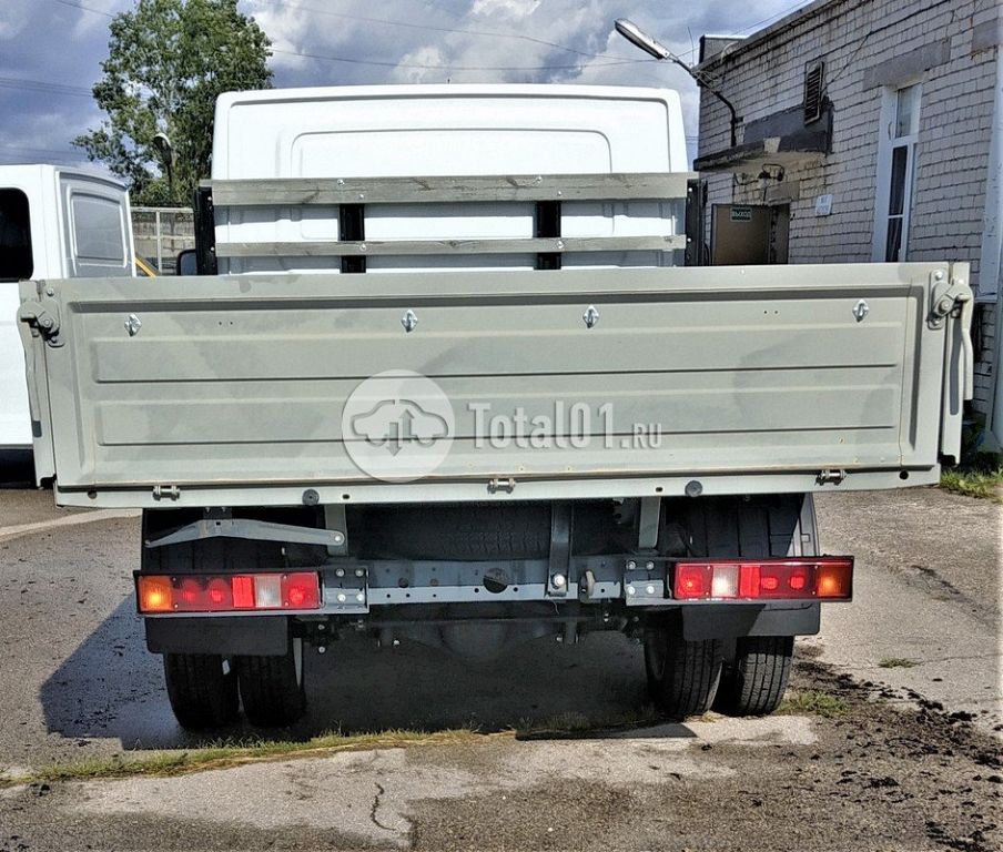 Фото ГАЗ A21R22 104