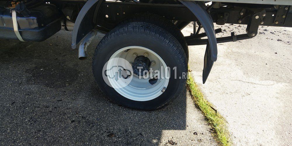 Фото ГАЗ A21R22 112