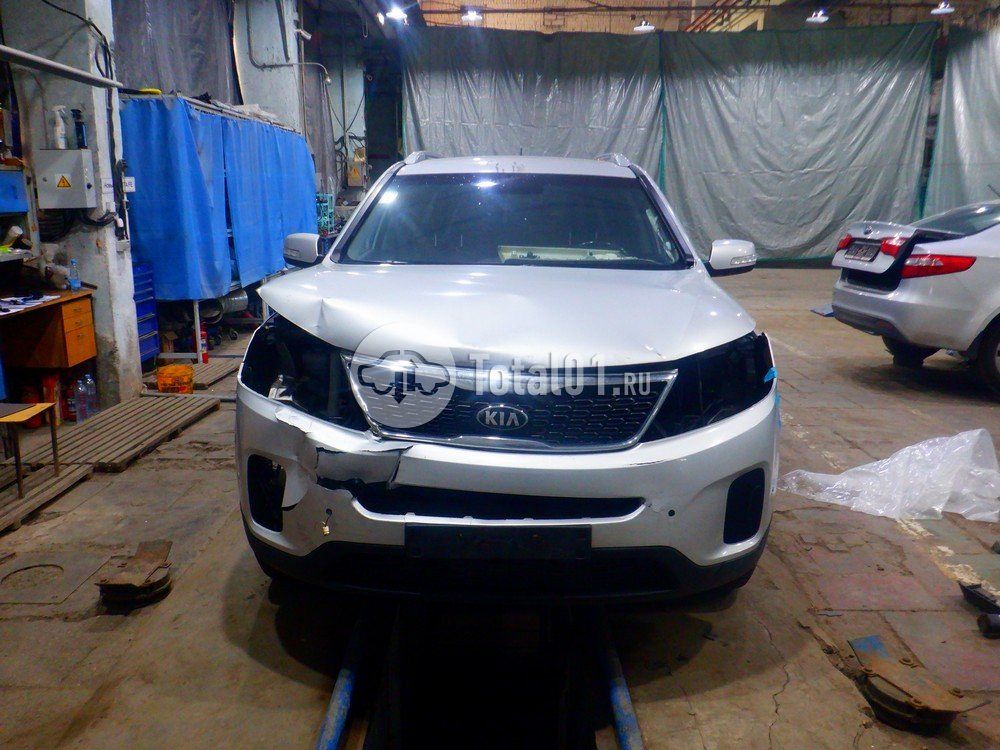 Фото KIA Sorento 4