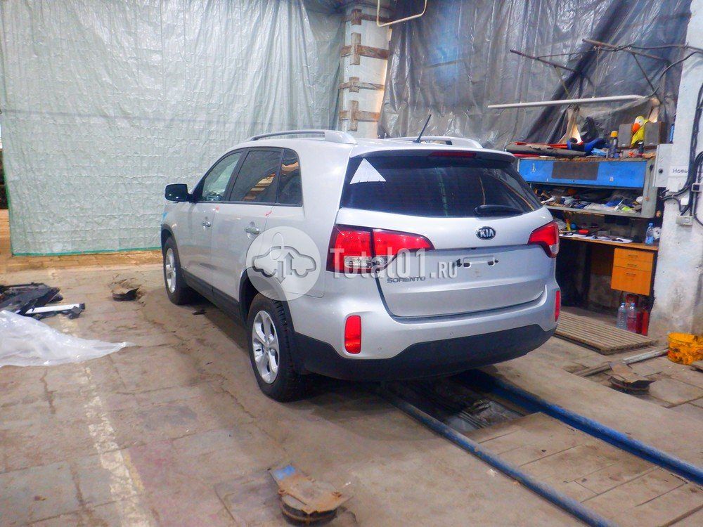 Фото KIA Sorento 10