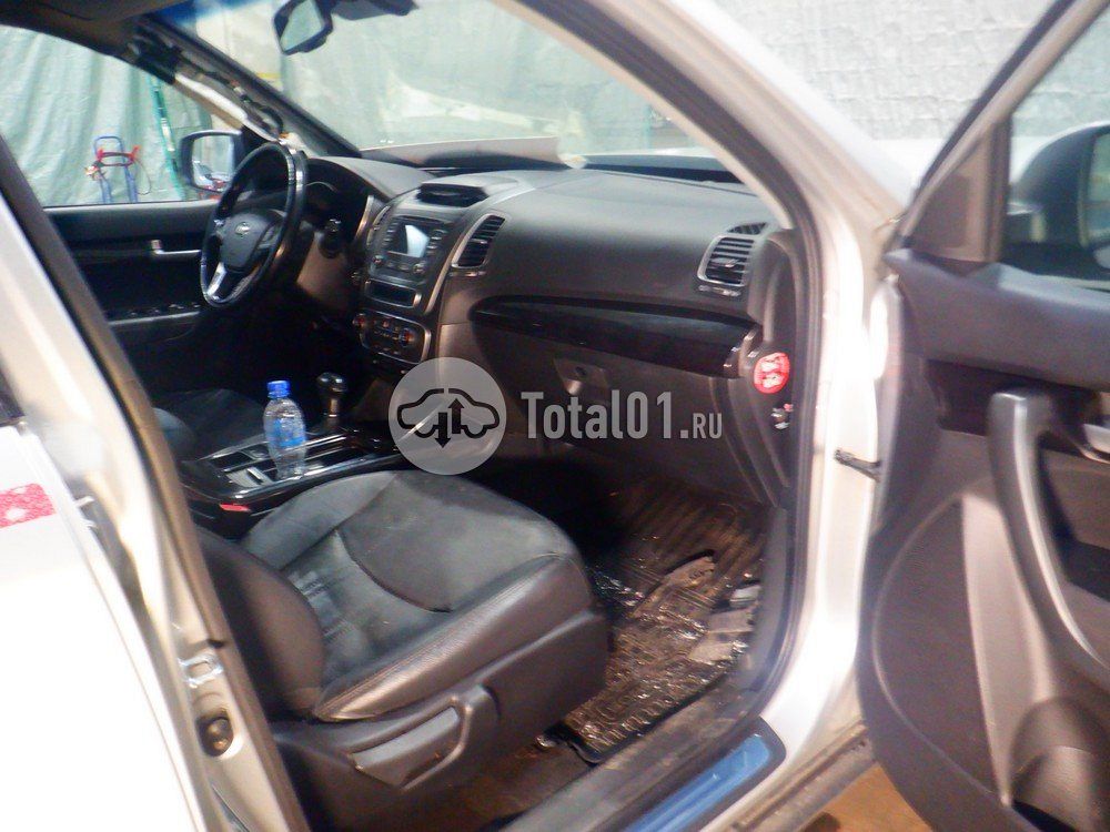 Фото KIA Sorento 22