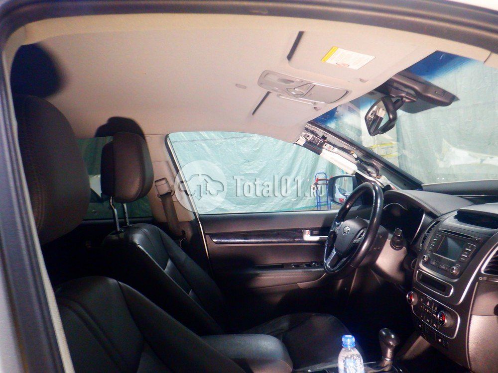 Фото KIA Sorento 30
