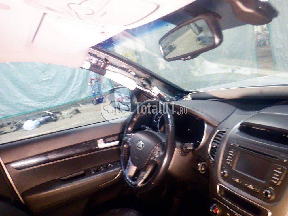 Фото KIA Sorento 32