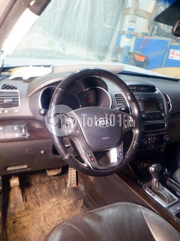 Фото KIA Sorento 98