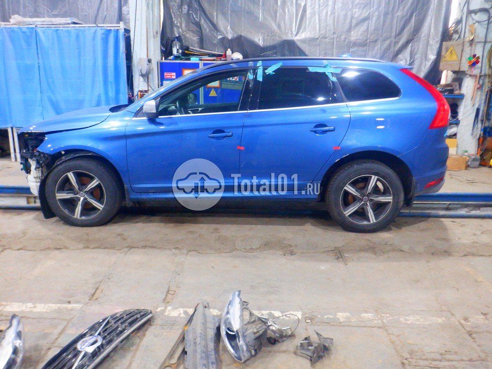 Фото Volvo XC60 8