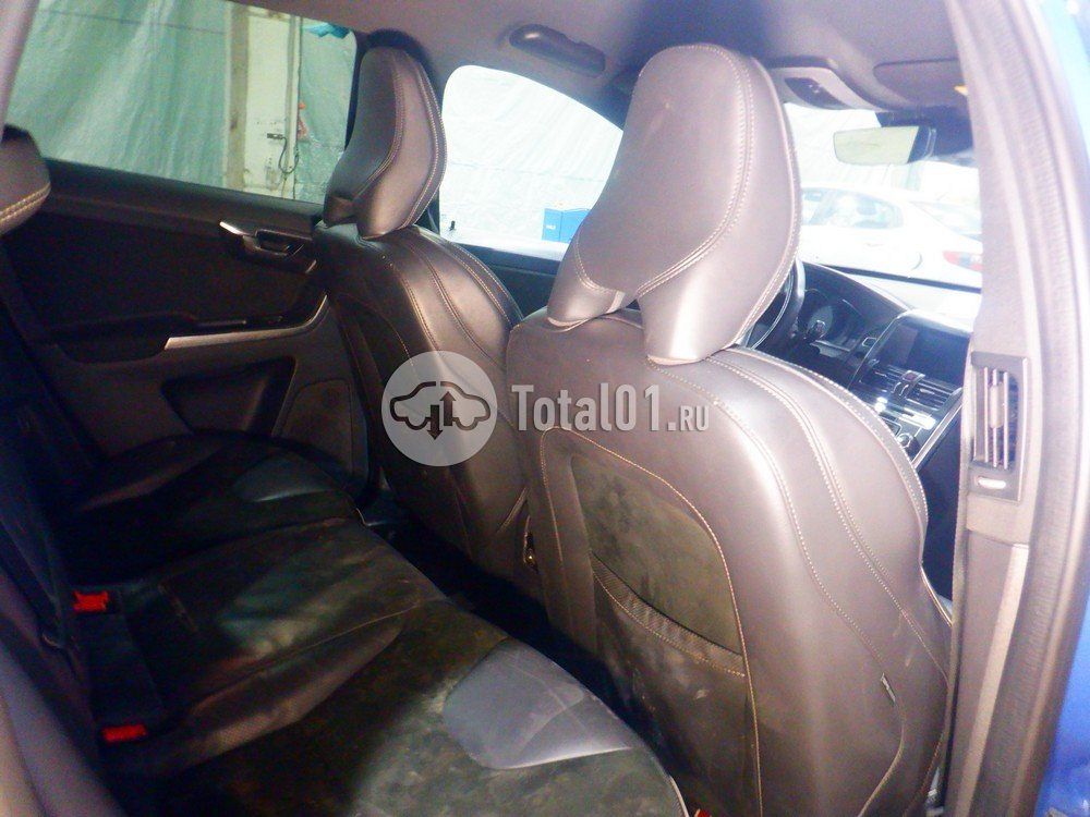 Фото Volvo XC60 56