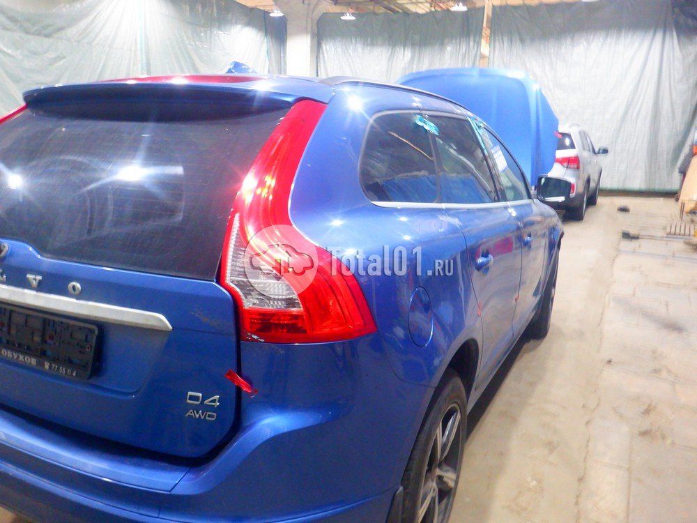 Фото Volvo XC60 180