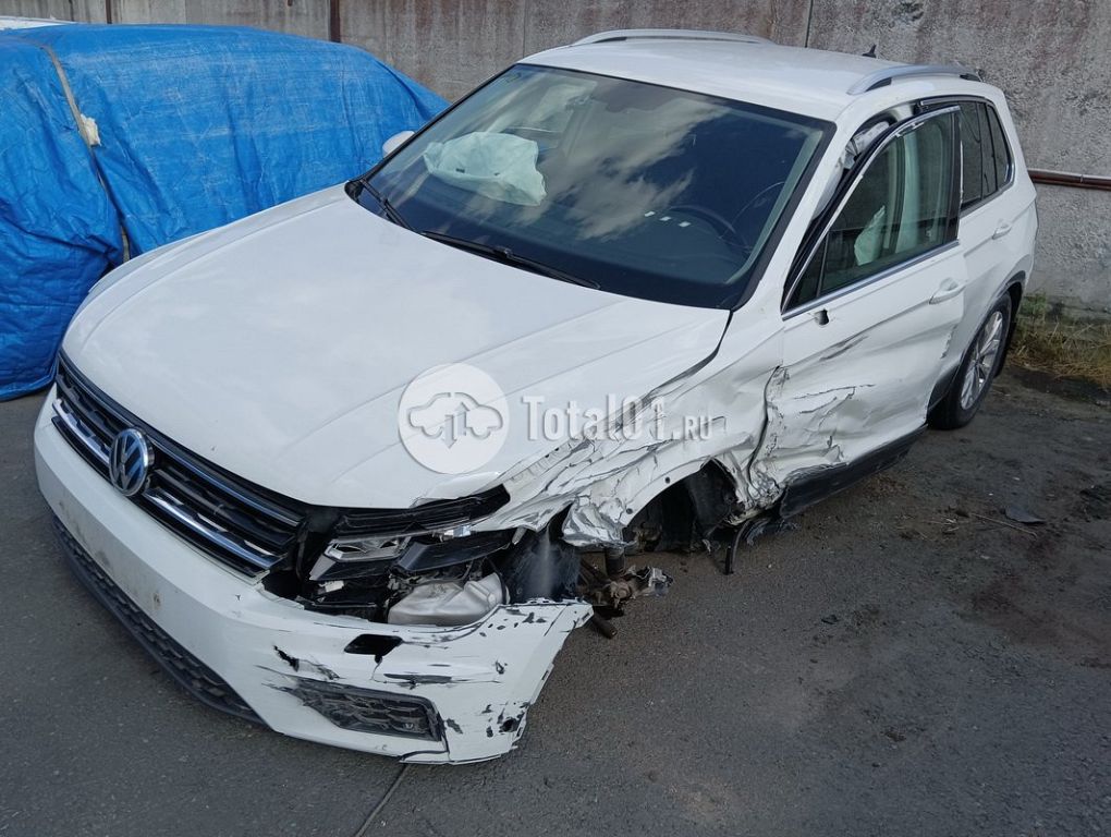 Фото Volkswagen Tiguan 24