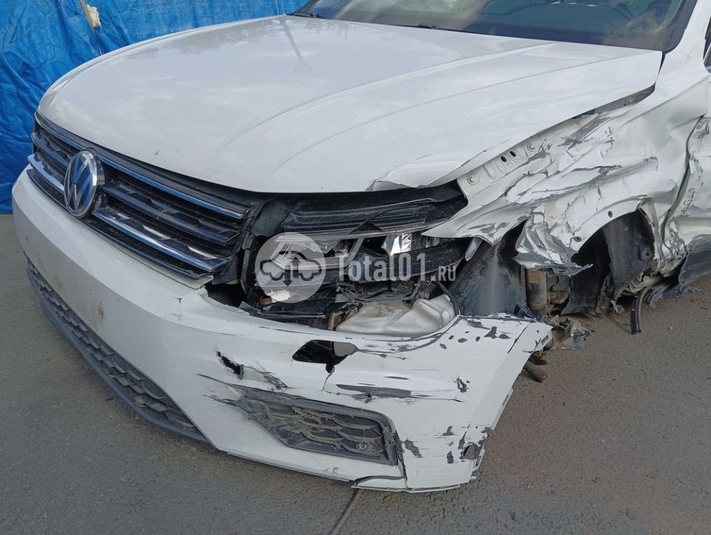 Фото Volkswagen Tiguan 30