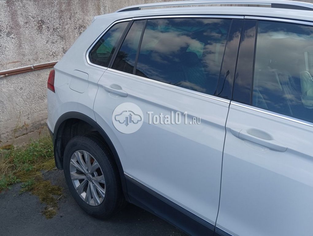 Фото Volkswagen Tiguan 42