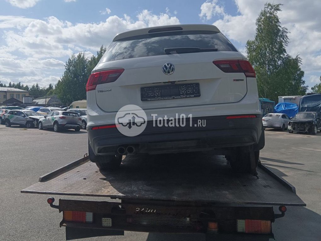 Фото Volkswagen Tiguan 72