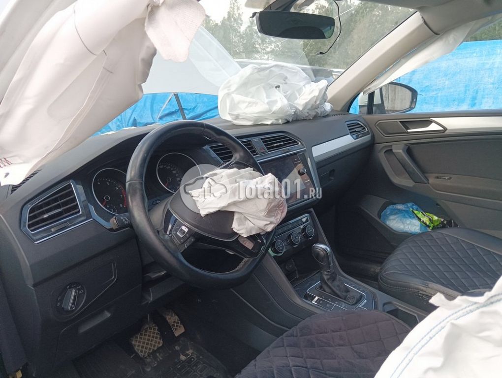 Фото Volkswagen Tiguan 114