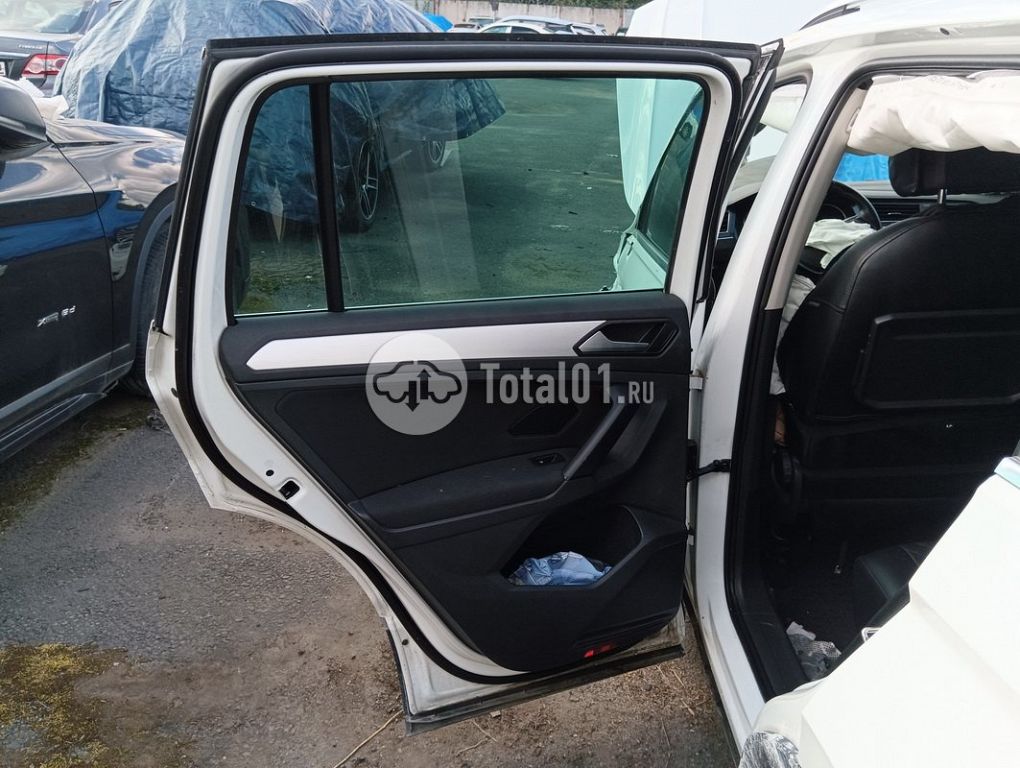Фото Volkswagen Tiguan 120