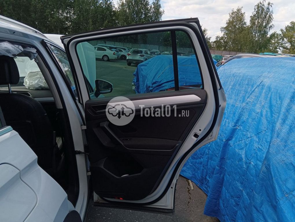 Фото Volkswagen Tiguan 156
