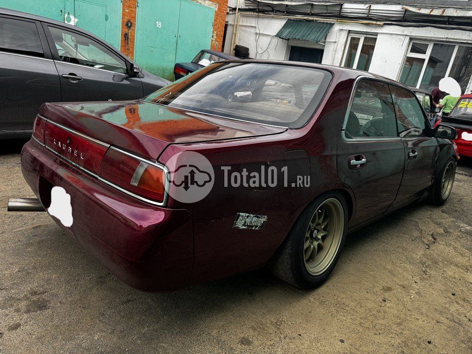 Фото Nissan Laurel 6