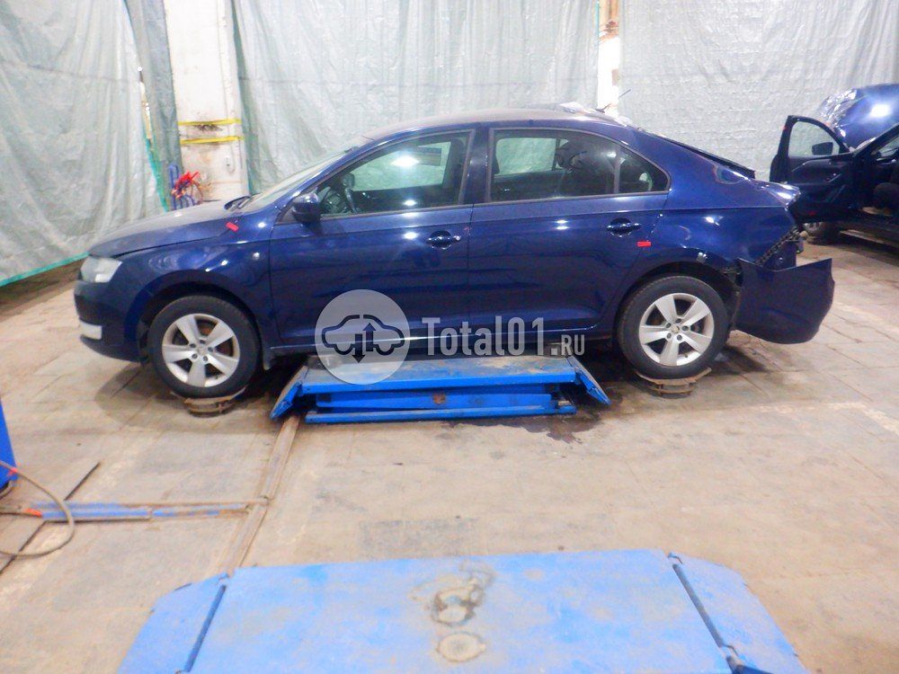 Фото Skoda Rapid 16
