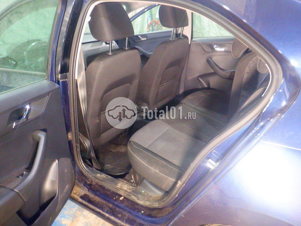 Фото Skoda Rapid 42