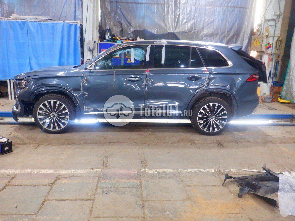 Фото Geely Monjaro 8