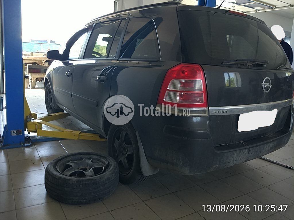 Фото Opel Zafira 4