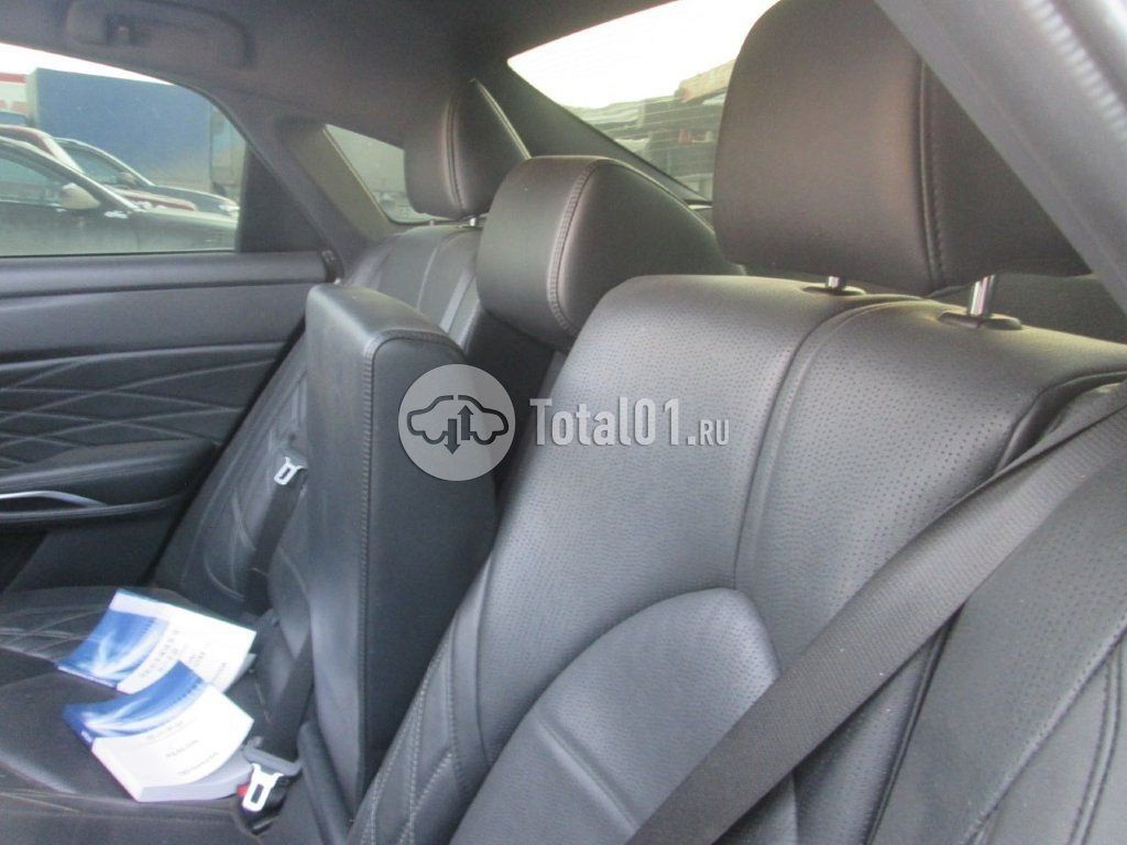 Фото Toyota Avalon 68