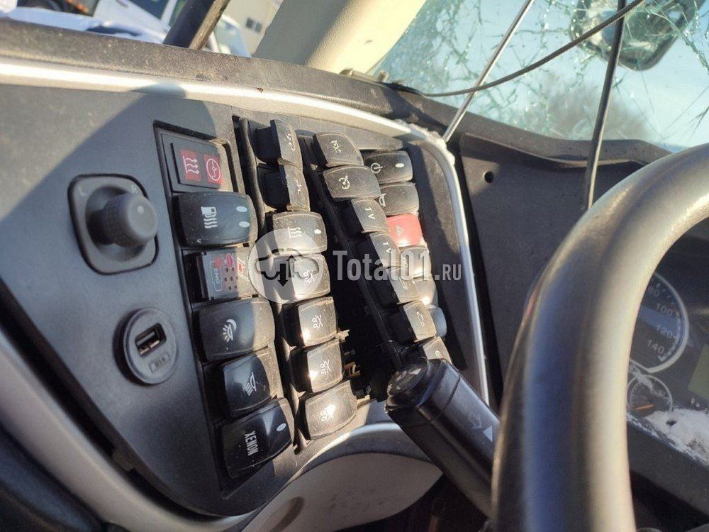 Фото YUTONG ZK6122H 9 44