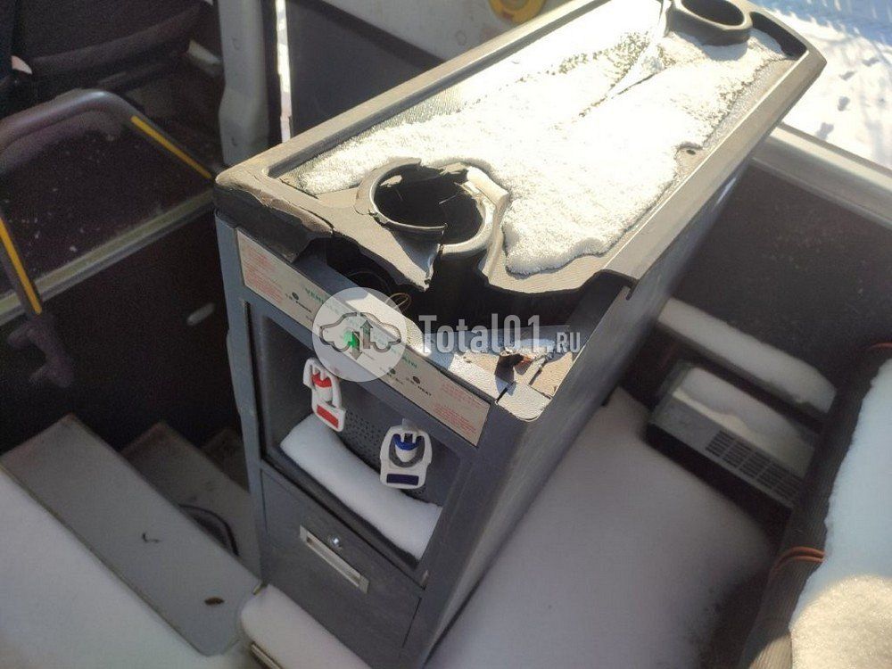 Фото YUTONG ZK6122H 9 52
