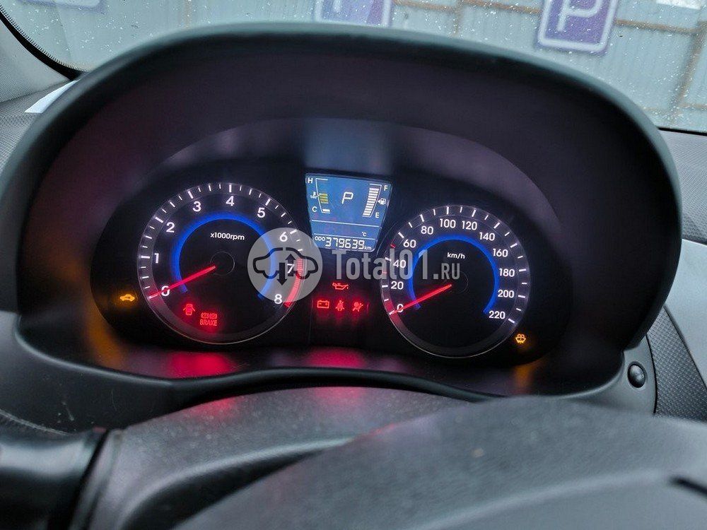 Фото Hyundai Solaris 30