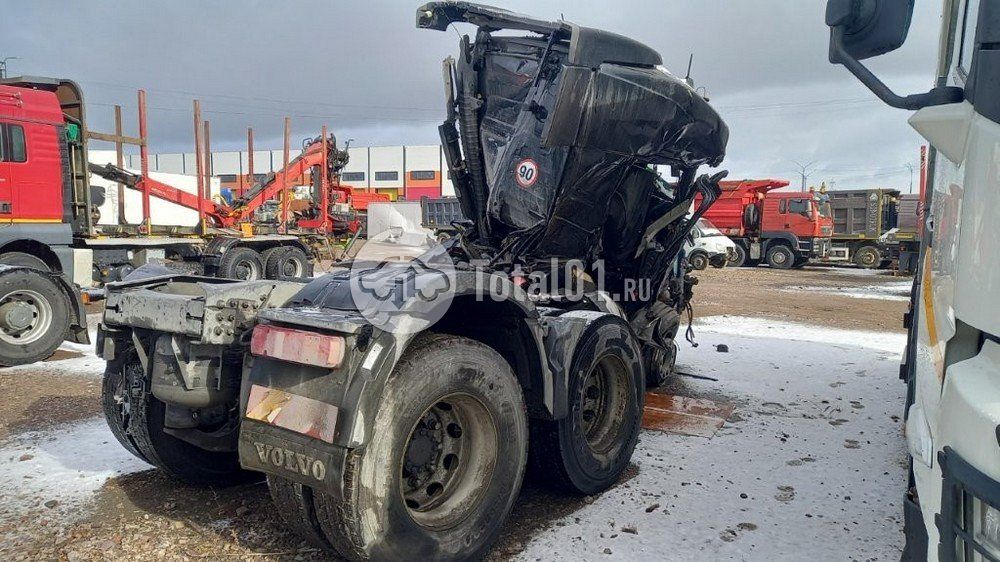 Фото Volvo FH-TRUCK 6x4 2