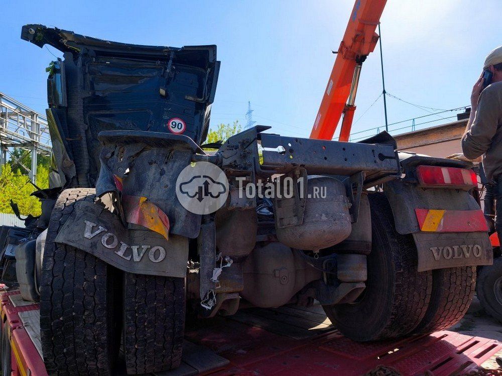Фото Volvo FH-TRUCK 6x4 40