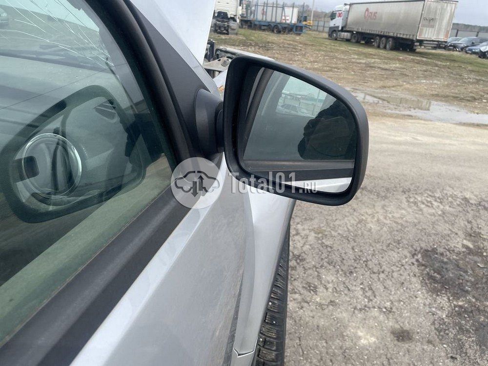 Фото Nissan Terrano 44