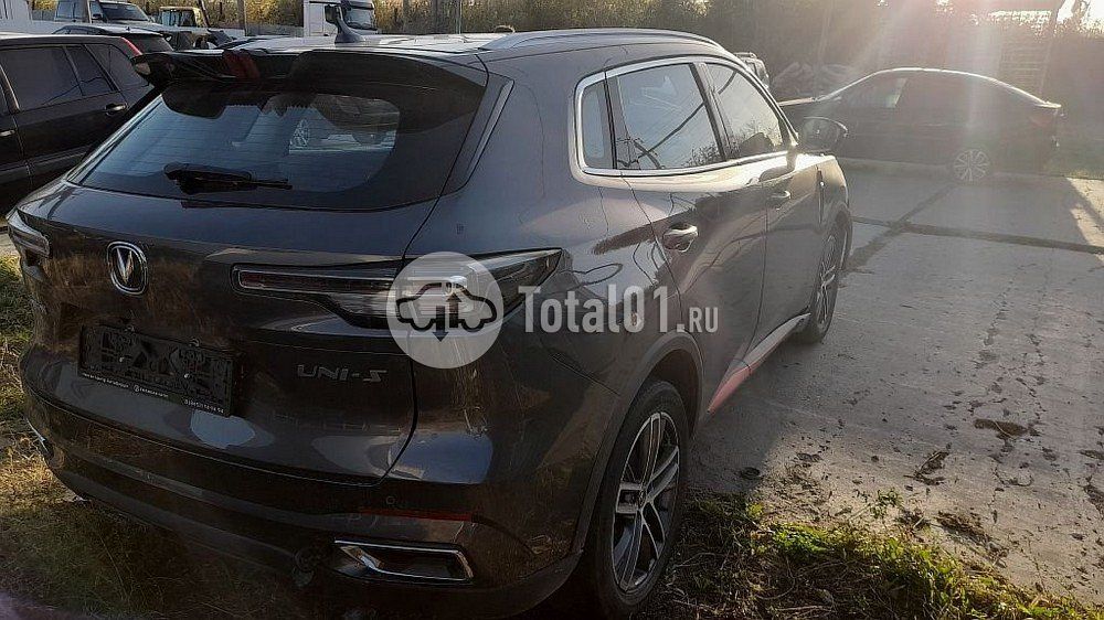 Фото Changan UNI-S 8