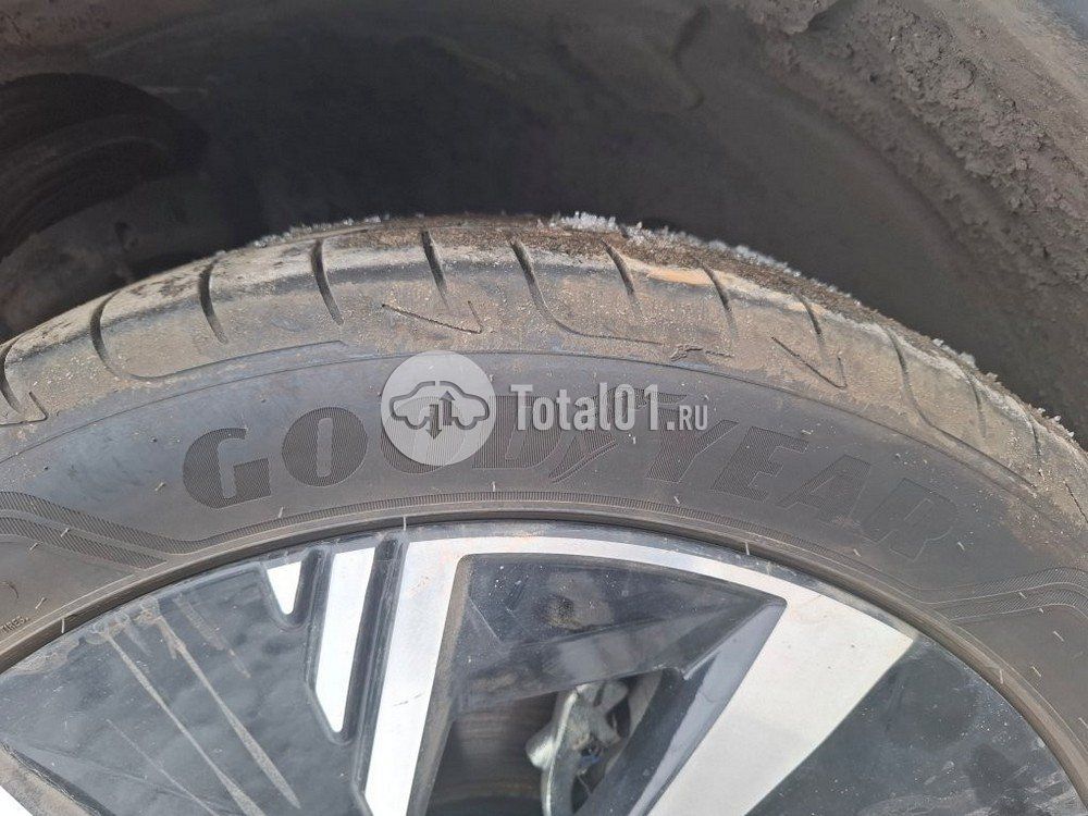 Фото Geely Atlas 6