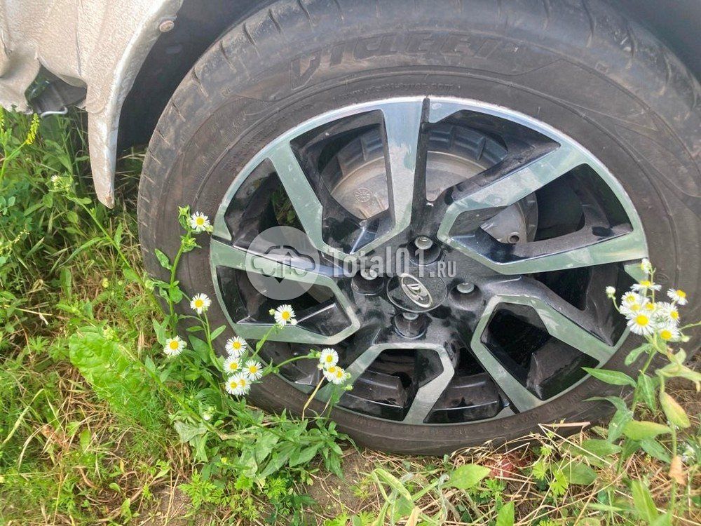 Фото ВАЗ (LADA) Granta 132