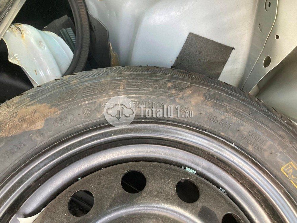 Фото ВАЗ (LADA) Granta 176