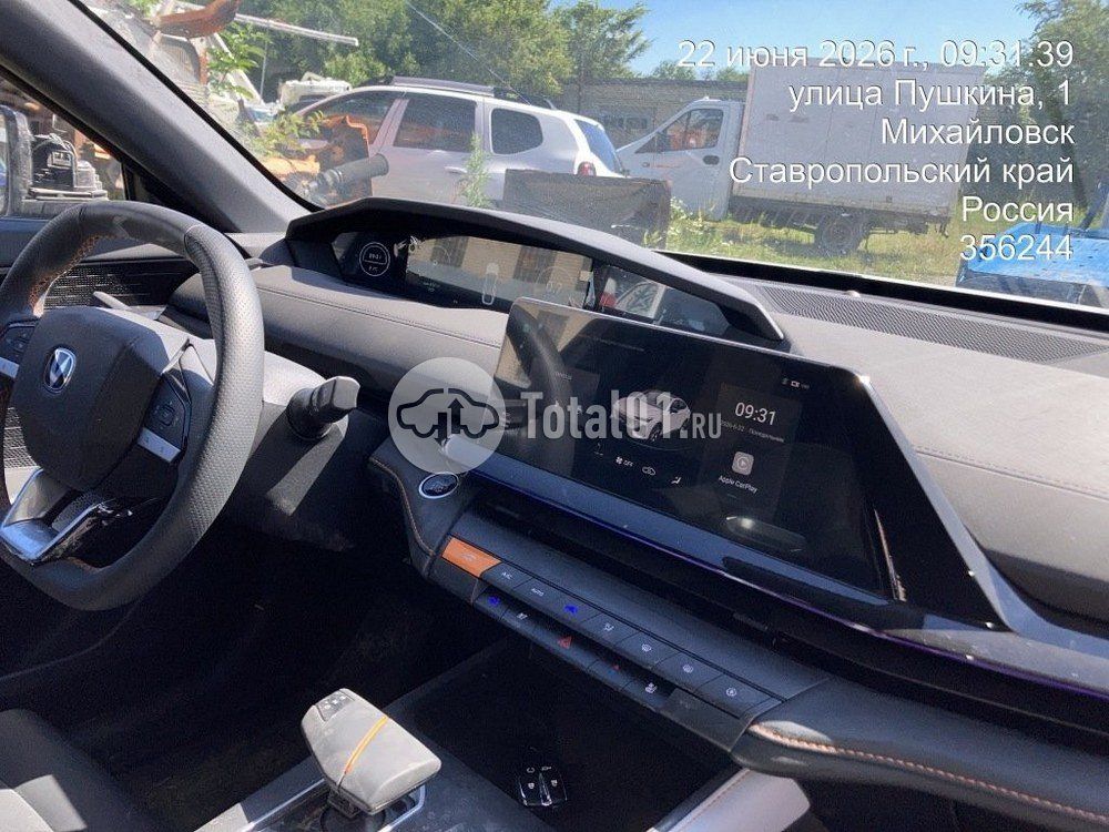 Фото Changan UNI-V 236