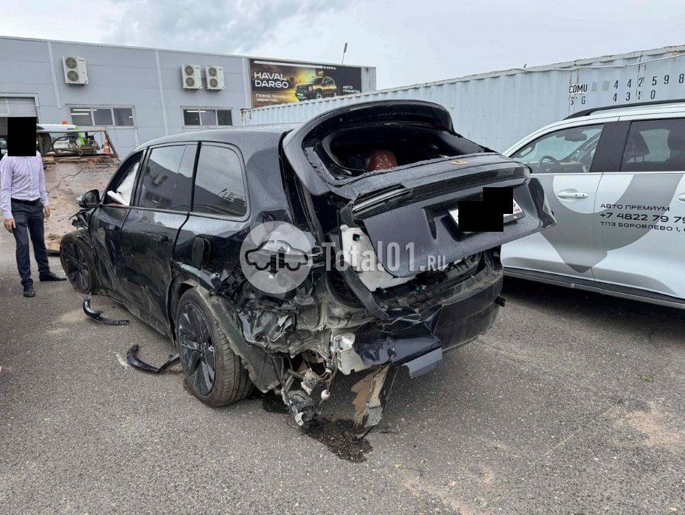 Фото Lixiang L9 92