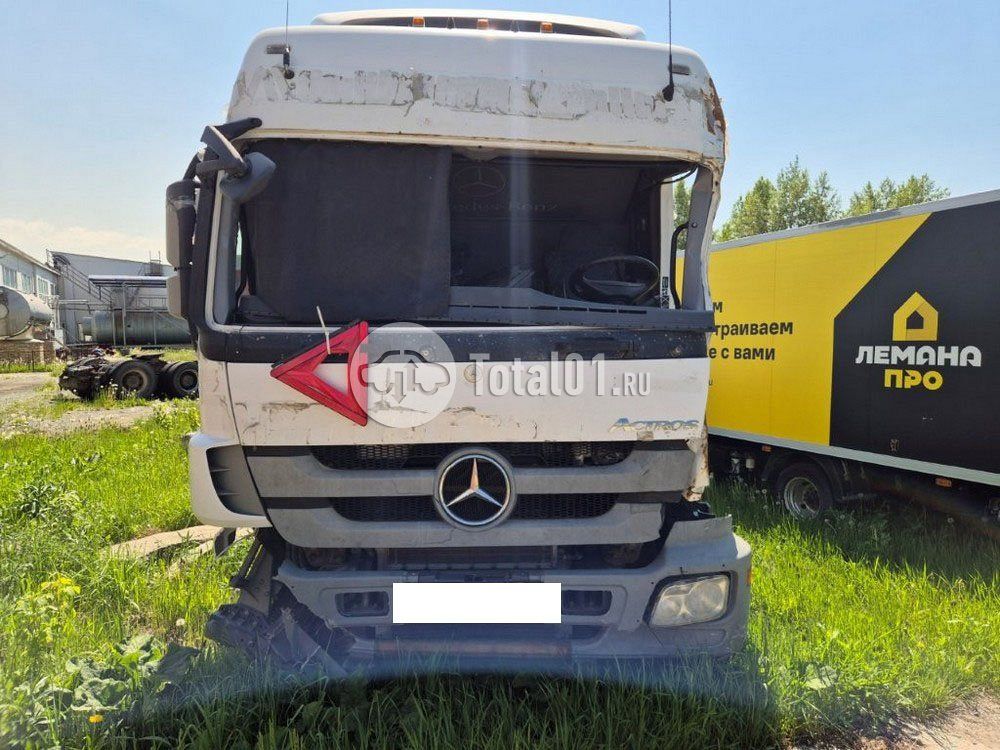 Фото Mercedes-Benz Actros 4